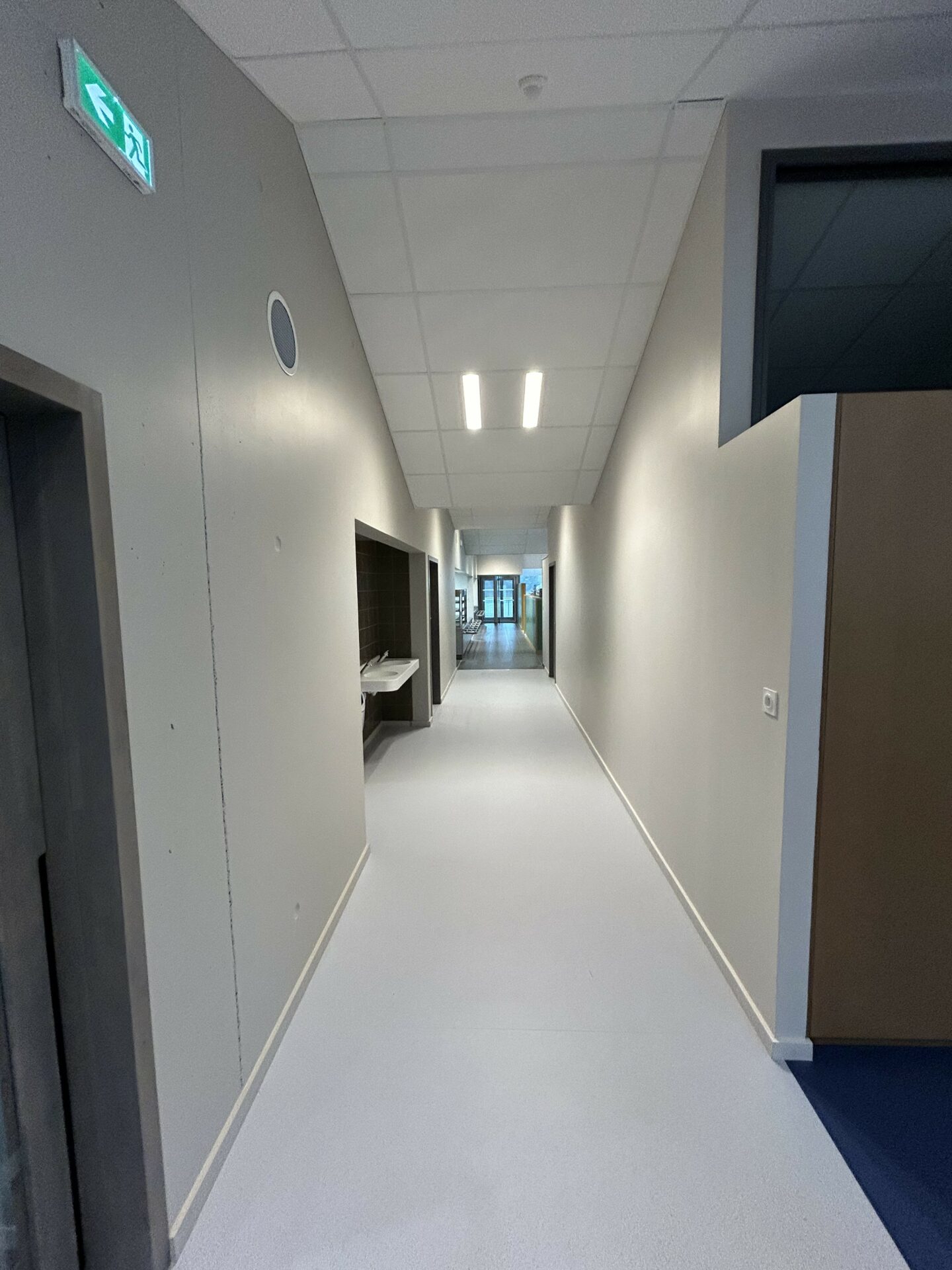 Sas Veille Cloison Seche Rennes Construction Du Restaurant Scolaire De Corps Nuds VEILLE Plaquiste Plaque De Platre
