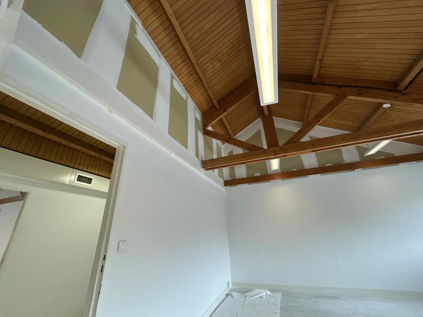 Sas Veille Cloison Seche Rennes Renovation Thermique Ecole Jacques Prevert Saint Gilles Veille Plaquiste Cloison Isolation Plafond Coupe Feu Copie